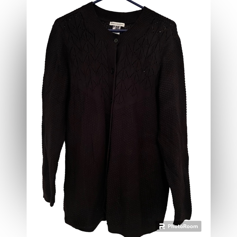 Men’s medium black sweater A240GT13